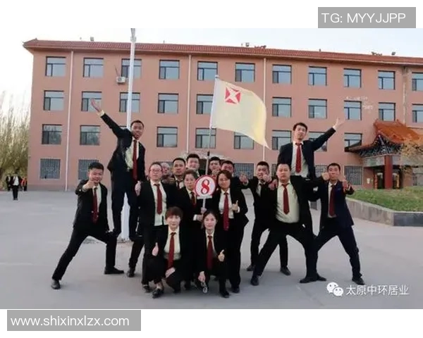 深圳篮球队团队协作的成功秘诀与战术分析探讨